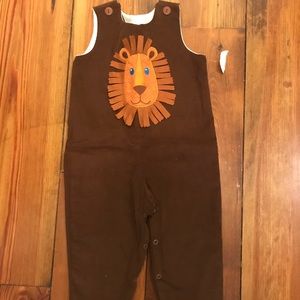 Mulberry brand. Lion longall.